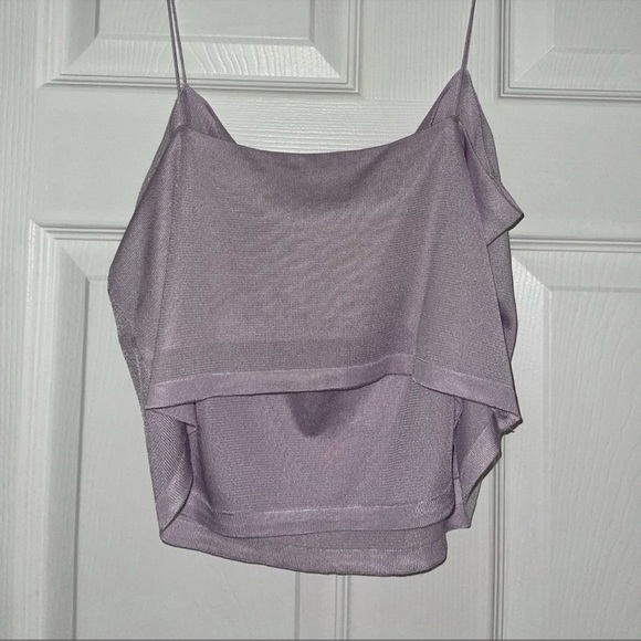 GAUGE81 Ariana Lavender Silky Crop Tank - Picture 3 of 3